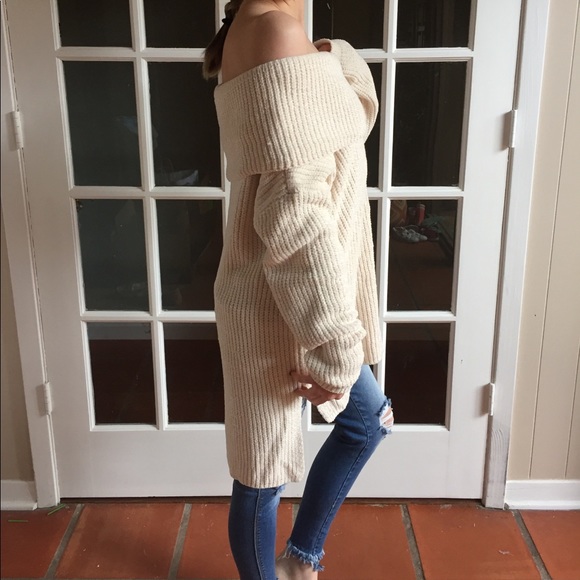 LAST ITEM▫️Gorgeous Ivory Chenille Cowl Neck Top - Picture 3 of 8